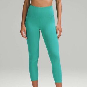 Lululemon Wunder Train High-Rise Crop 23"